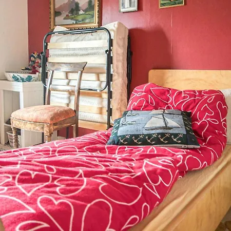 Amazing In With Wifi Holiday home